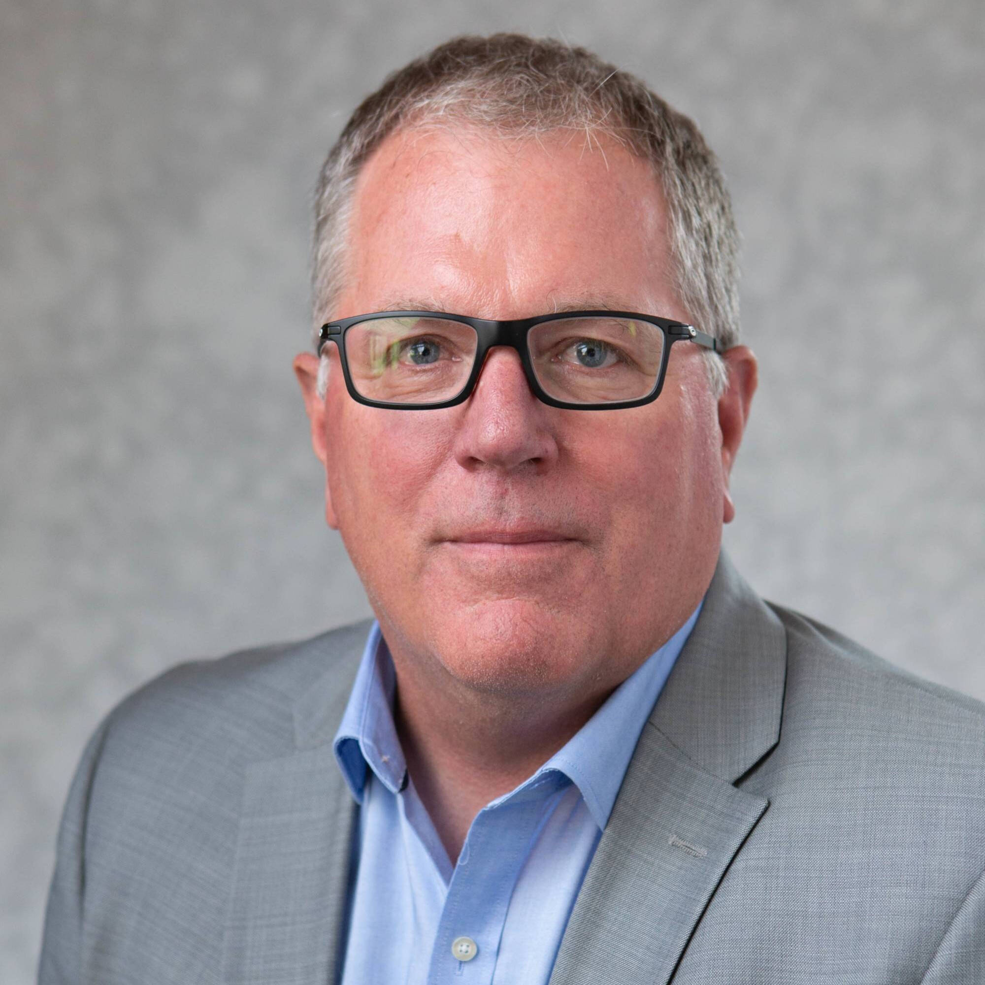 Author, Steven Dahlquist